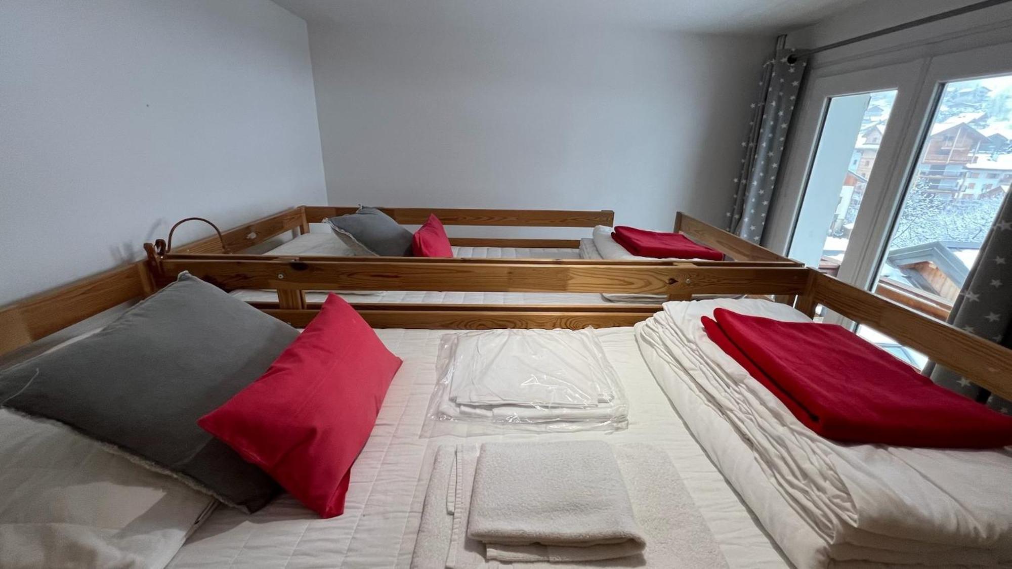 Rouge Canneberge -8 Personnes- 84M2 Vue Degagee Setaz Valloire Exterior photo